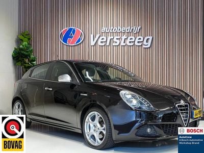 Zwart Gebruikt 2012 Alfa Romeo Giulietta Distinctive Hatchback | € 6.950 (Eerlijke prijs)