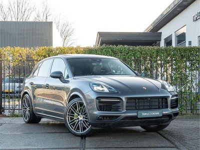 Grijs Occasion 2019 Porsche Cayenne Sport SUV | € 61.950 (Eerlijke prijs)