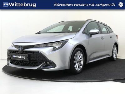 Grijs Gebruikt 2023 Toyota Corolla Hybrid Active Stationwagen | € 24.925