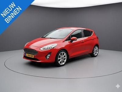 Rood Gebruikt 2017 Ford Fiesta Titanium Hatchback | € 10.999 (Goede deal)
