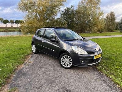 Renault Clio II