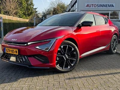 Rood (metallic) Gebruikt 2024 Kia EV6 GT-Line SUV | € 43.949 (Duur)