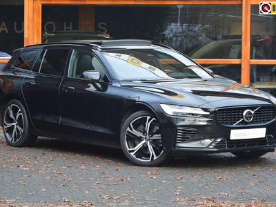 Zwart Gebruikt 2022 Volvo V60 Ultimate Stationwagen | € 35.950 (Iets duurder)
