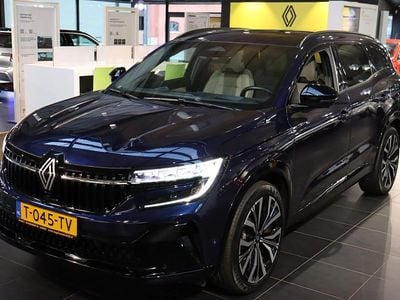 Donker blauw metallic Occasion 2023 Renault Espace Iconic MPV | € 37.850 (Eerlijke prijs)