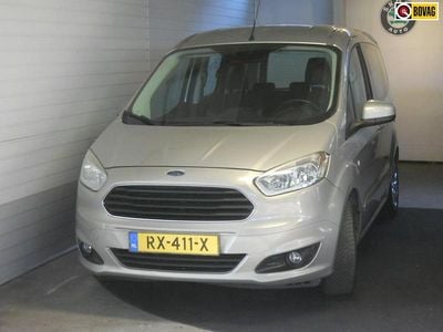 Beige Occasion 2018 Ford Tourneo Connect Titanium MPV | € 8.920 (Eerlijke prijs)