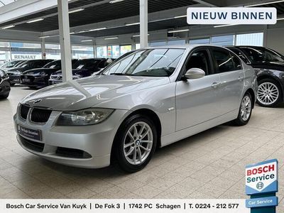 tweedehands BMW 320 320 i Business Line NL AUTO / TREKHAAK / CRUISE CON