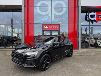 Zwart (metallic) Gebruikt 2022 Audi Q8 Advanced SUV | € 76.999 (Super prijs)