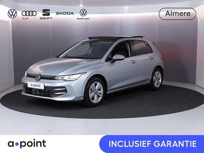 Zilver Occasion 2025 VW Golf VIII Edition Hatchback | € 32.949 (Goede deal)