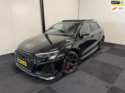 Zwart Gebruikt 2021 Audi RS3 Premium Sedan | € 74.990
