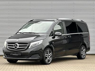 Zwart Gebruikt 2015 Mercedes V250 Avantgarde MPV | € 24.950 (Goede deal)