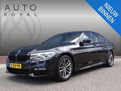 Zwart Gebruikt 2018 BMW 520 Executive Sedan | € 24.995 (Eerlijke prijs)