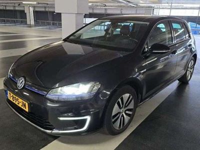 Zwart Occasion 2015 VW e-Golf Hatchback | € 11.950 (Duur)