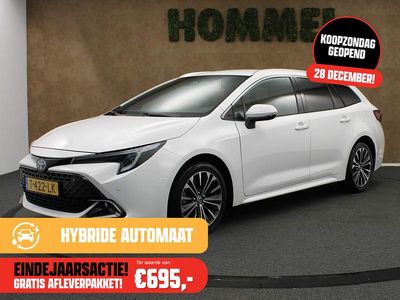 Wit Gebruikt 2023 Toyota Corolla Hybrid Business Edition Stationwagen | € 29.945