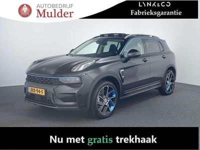 Zwart Gebruikt 2023 Lynk & Co 01 SUV | € 25.445 (Eerlijke prijs)