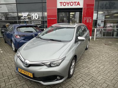 tweedehands Toyota Auris Hybrid 