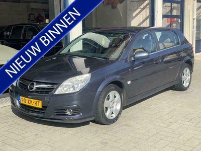 tweedehands Opel Signum 2.2-16V Sport LEDER/STOELVERW./CLIMATECONTROL
