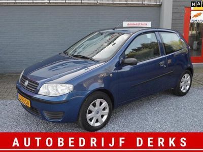 tweedehands Fiat Punto 1.2 Young Airco Stuurbekrachtiging Jaar APK