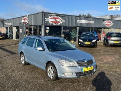 Occasion Skoda Octavia Business Line 105 PK (77 kW) 2010 Blauw Stationwagen