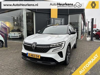 Twotone blanc nacré / noir étoilé qnc+gne (licht wit) Occasion 2023 Renault Austral Techno SUV | € 29.945 (Goede deal)