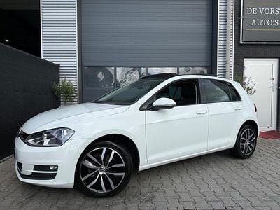 Wit Gebruikt 2013 VW Golf VII Hatchback | € 8.950 (Eerlijke prijs)
