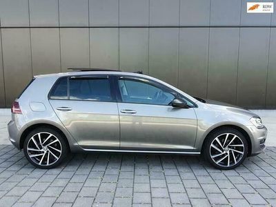Grijs Gebruikt 2013 VW Golf VII Highline Hatchback | € 14.950 (Duur)