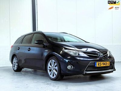 tweedehands Toyota Auris Touring Sports 1.8 Hybrid Executive Pano|Trekhaak