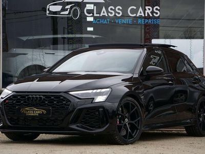Zwart Nieuw 2025 Audi RS3 Design Sedan | € 62.990