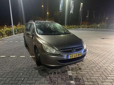 Grijs Gebruikt 2003 Peugeot 307 Stationwagen | € 1.350 (Iets duurder)