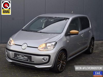 Grijs Gebruikt 2016 VW up! high up! Hatchback | € 8.850 (Goede deal)
