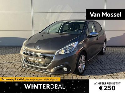 Grijs Occasion 2019 Peugeot 208 Signature Sky Hatchback | € 9.940 (Super prijs)