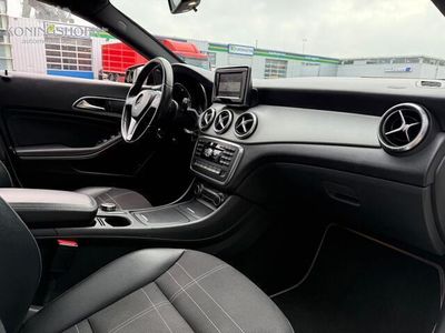 Mercedes CLA200