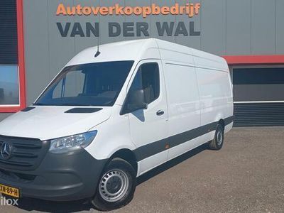 Wit Occasion 2023 Mercedes Sprinter Van | € 36.999 (Super prijs)