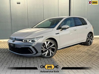 Grijs Gebruikt 2022 VW Golf VIII R-line Hatchback | € 28.835 (Eerlijke prijs)