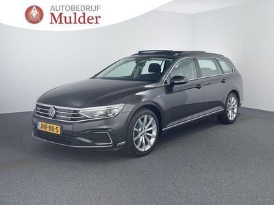 Grijs Occasion 2022 VW Passat Business Stationwagen | € 25.445 (Eerlijke prijs)