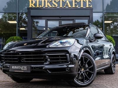 Zwart Gebruikt 2018 Porsche Cayenne Chrono SUV | € 52.900 (Iets duurder)