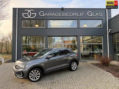 Grijs Occasion 2025 VW T-Roc R-line SUV | € 36.500 (Eerlijke prijs)