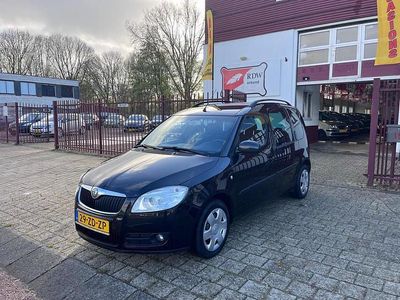 Zwart Gebruikt 2008 Skoda Roomster Style MPV | € 3.450 (Eerlijke prijs)
