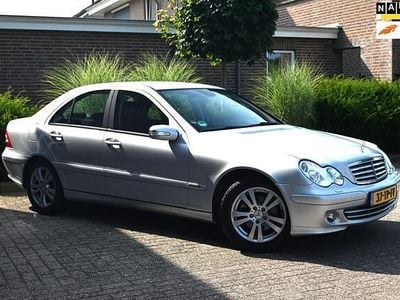 Mercedes C200