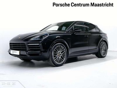 Zwart (metallic) Occasion 2022 Porsche Cayenne Platinum Edition SUV | € 87.750 (Iets duurder)
