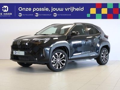 Zwart Nieuw 2025 Toyota Yaris Cross SUV | € 29.900 (Goede deal)