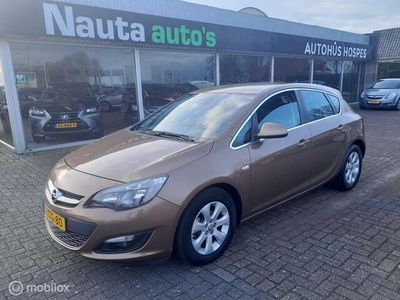 tweedehands Opel Astra 1.4 Turbo Edition, Trekhaak, Navi