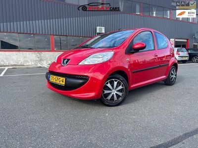 tweedehands Peugeot 107 1.0-12V XS / NAP / ELEK RAMEN / AIRCO