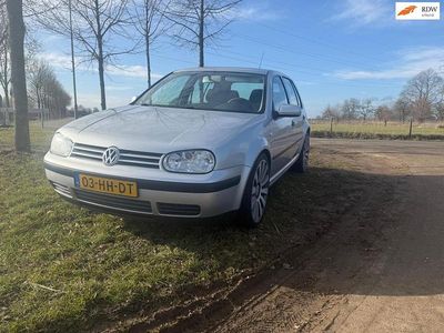 Occasion VW Golf IV Trendline 105 PK (77 kW) 2001 Grijs Hatchback