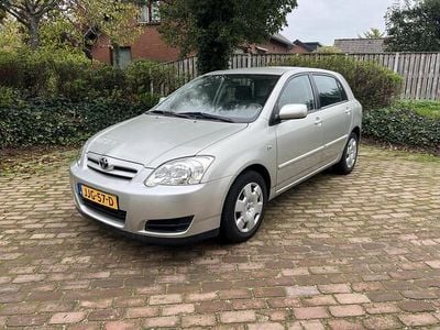 Grijs Gebruikt 2005 Toyota Corolla Terra Hatchback | € 5.450 (Iets duurder)