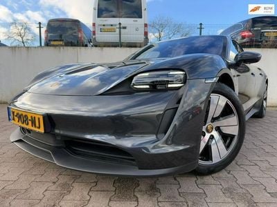 Occasion Porsche Taycan Performance Package 280 kW (381 PK) 2022 Grijs Sedan