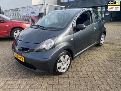 tweedehands Toyota Aygo 1.0-12V l 2e eigenaar l Met boekjes en sleutels co