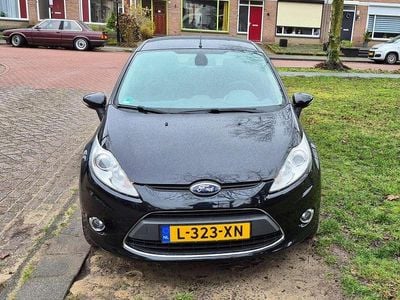 Zwart Occasion 2010 Ford Fiesta Titanium Hatchback | € 6.499 (Duur)