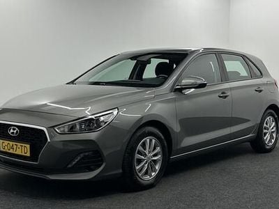 Grijs Gebruikt 2019 Hyundai i30 Comfort Hatchback | € 15.000 (Eerlijke prijs)