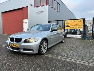 Grijs Occasion 2006 BMW 320 Sedan | € 3.499 (Goede deal)