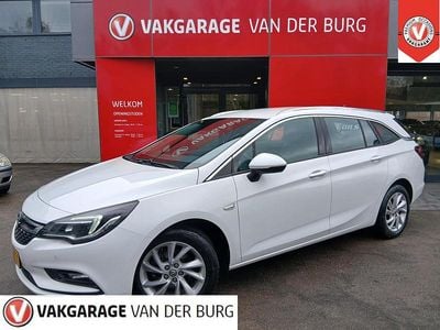 Wit Occasion 2019 Opel Astra Business Stationwagen | € 10.950 (Iets duurder)